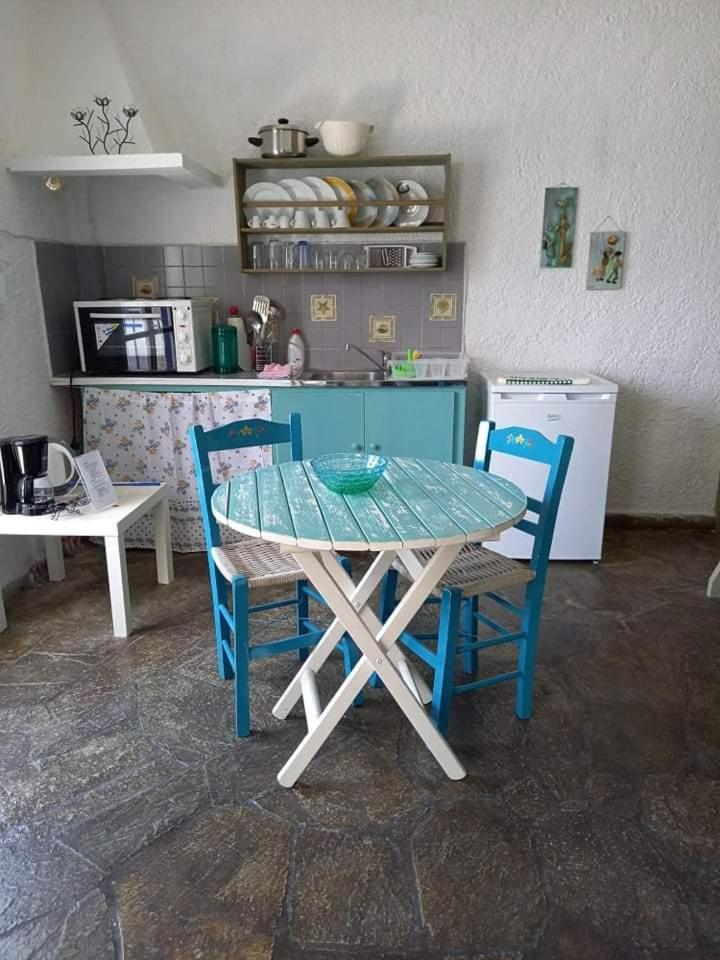 Mantos Rooms 1 Neo Klima Dış mekan fotoğraf