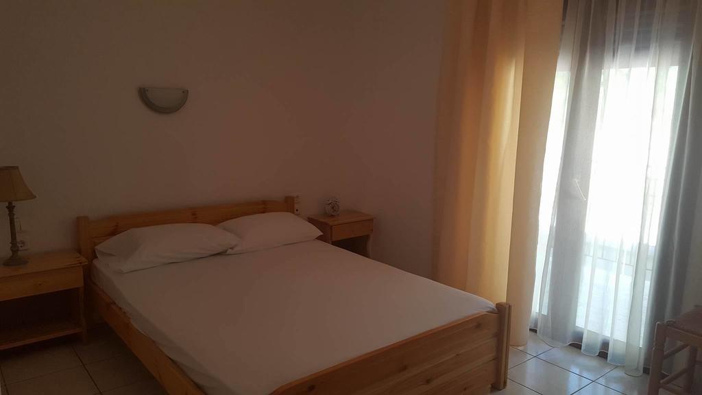 Mantos Rooms 1 Neo Klima Dış mekan fotoğraf