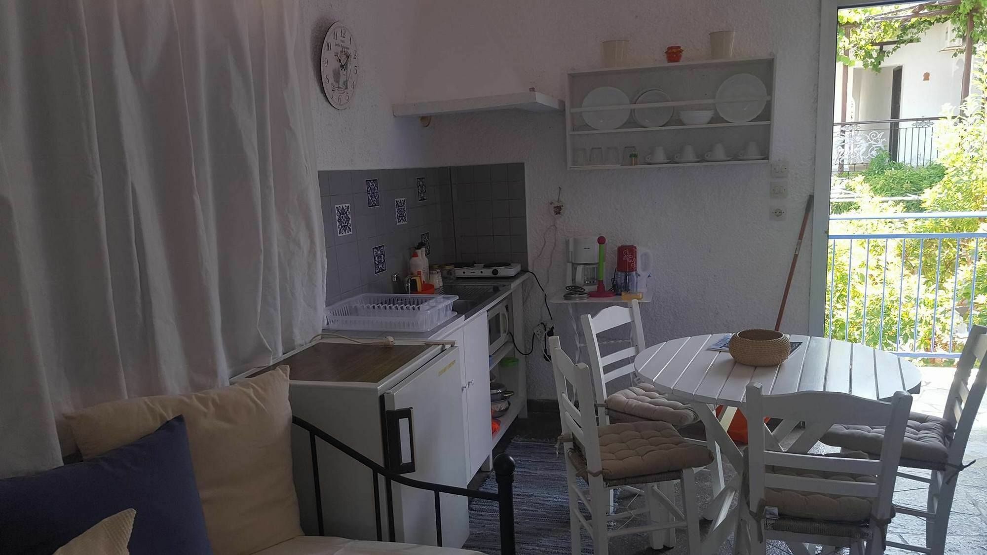 Mantos Rooms 1 Neo Klima Dış mekan fotoğraf